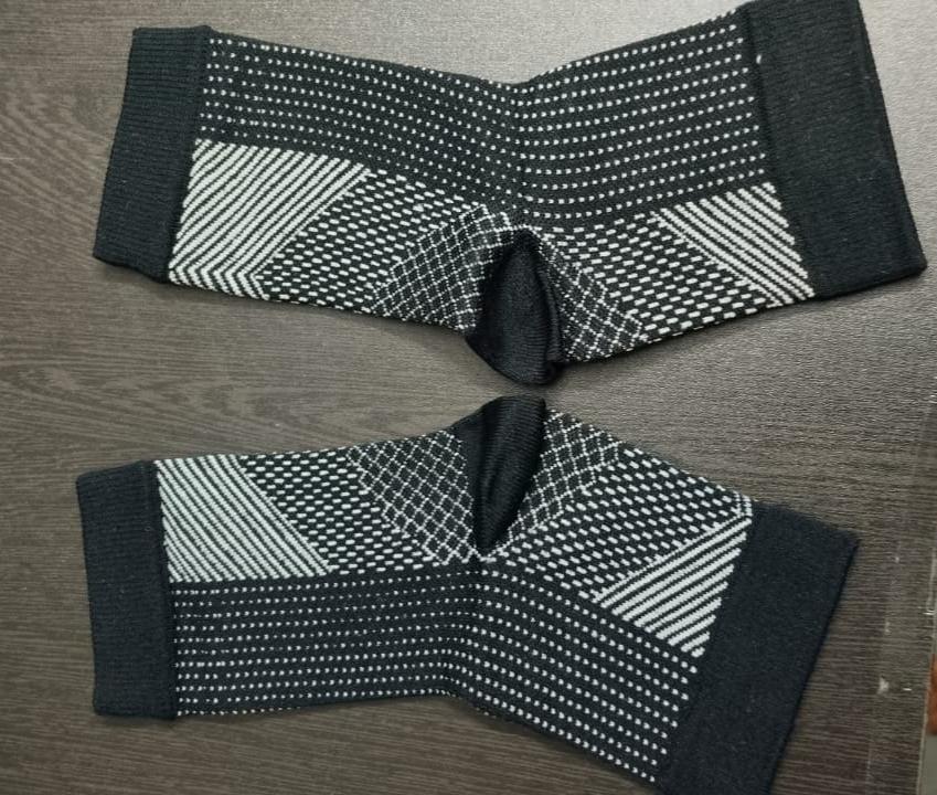 🥰Swelling Arch Heel Socks yoga sport protect socks [BUY 1 GET 1 FREE]🥰
