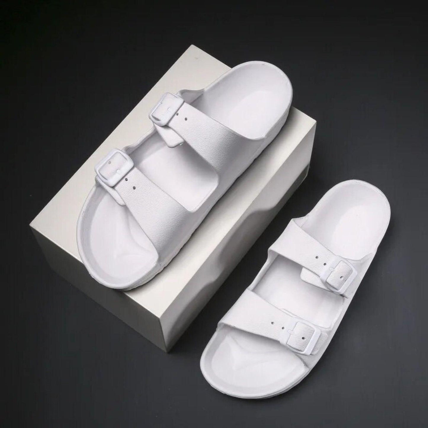 Richale Stylist White Slider For Men Success