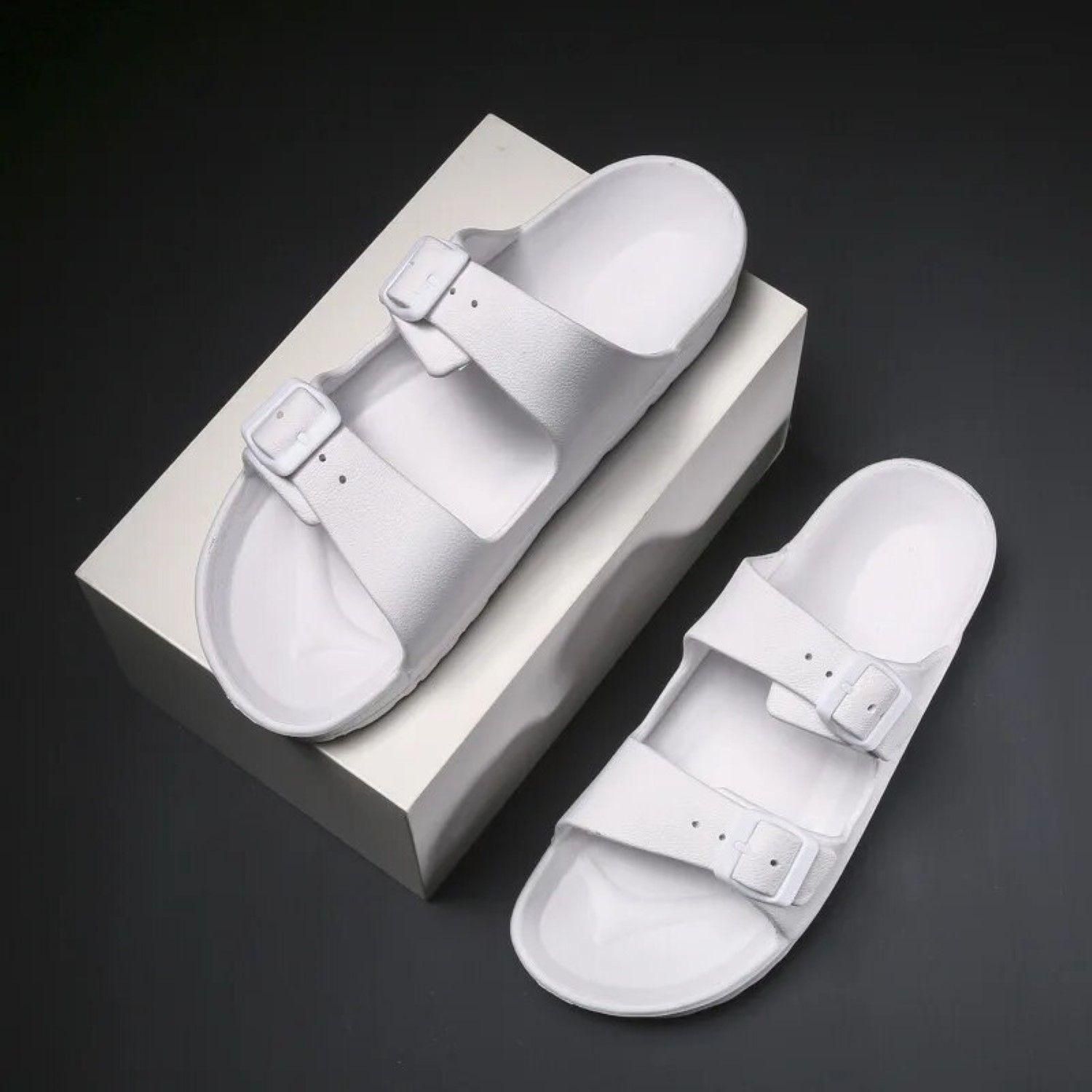 Richale Stylist White Slider For Men Success